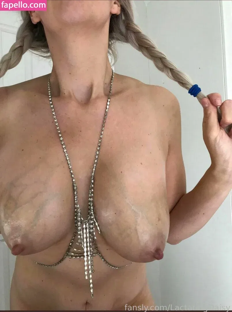 LactatingDaisy / milkladytaya Onlyfans Photo Gallery 