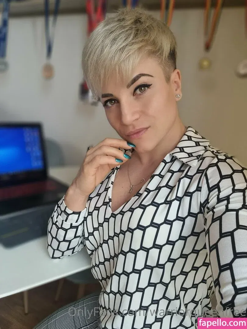 the.warrior.queen / warriorqueenfree Onlyfans Photo Gallery 