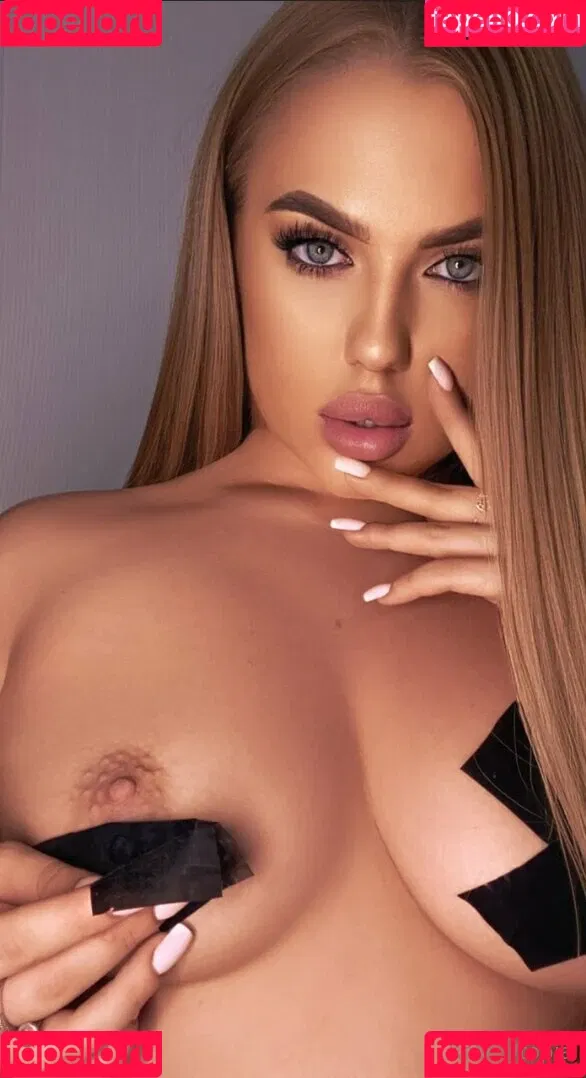 kate_utopia / kate_utopiaa / utopia_kate Onlyfans Photo Gallery 