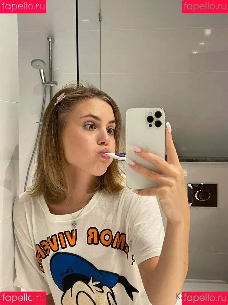 kate_utopia / kate_utopiaa / utopia_kate Onlyfans Photo Gallery 