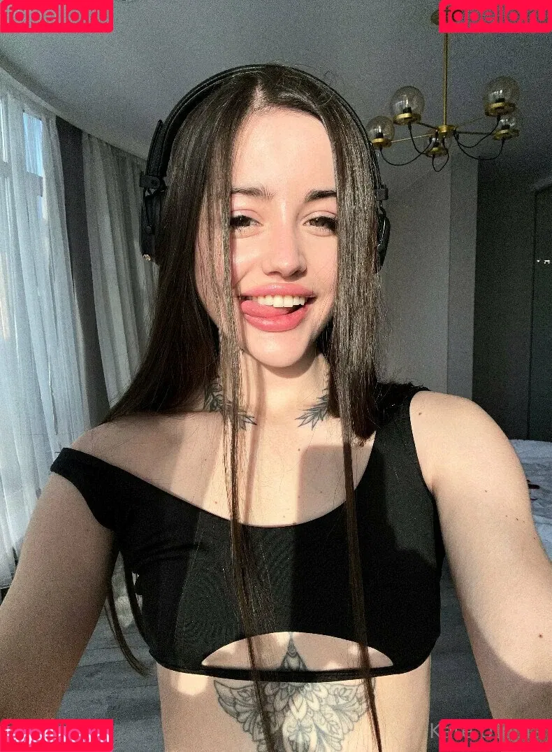 kate_utopia / kate_utopiaa / utopia_kate Onlyfans Photo Gallery 