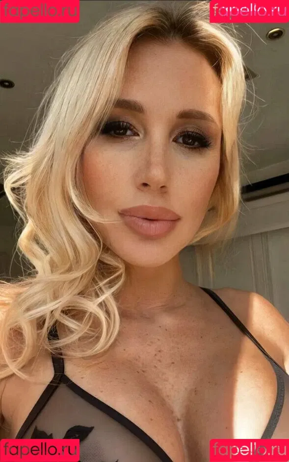 kate_utopia / kate_utopiaa / utopia_kate Onlyfans Photo Gallery 