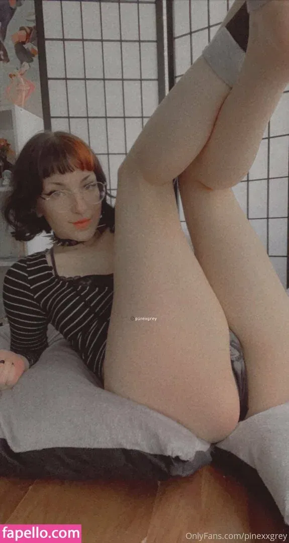 pinegrey777 / pinexgrey Onlyfans Photo Gallery 