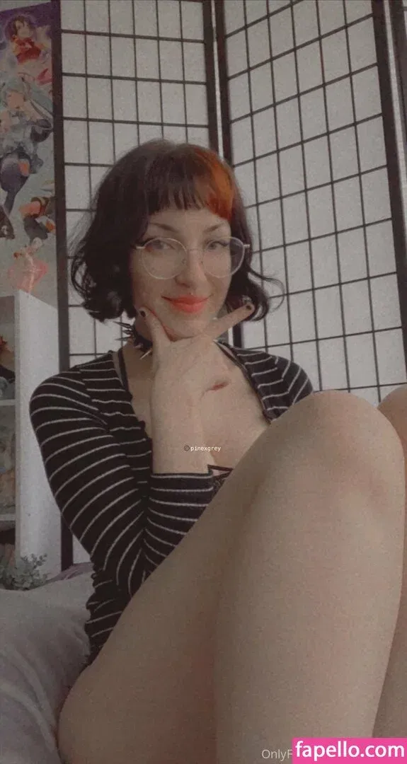 pinegrey777 / pinexgrey Onlyfans Photo Gallery 