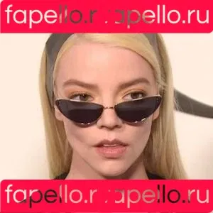 Anya Taylor-Joy / anyataylorjoy / owlicats Onlyfans Photo Gallery 