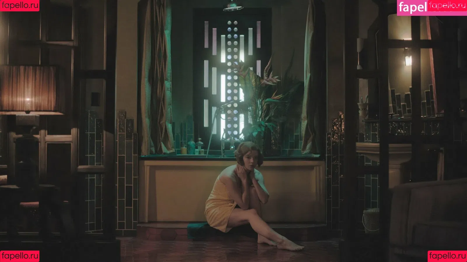 Anya Taylor-Joy / anyataylorjoy / owlicats Onlyfans Photo Gallery 