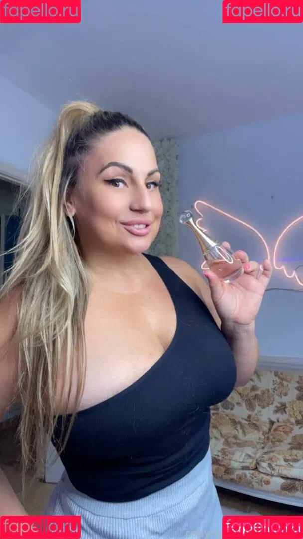 Baddiemi / baddiemi1 Onlyfans Photo Gallery 