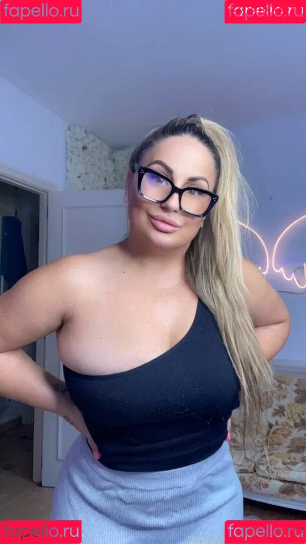 Baddiemi / baddiemi1 Onlyfans Photo Gallery 