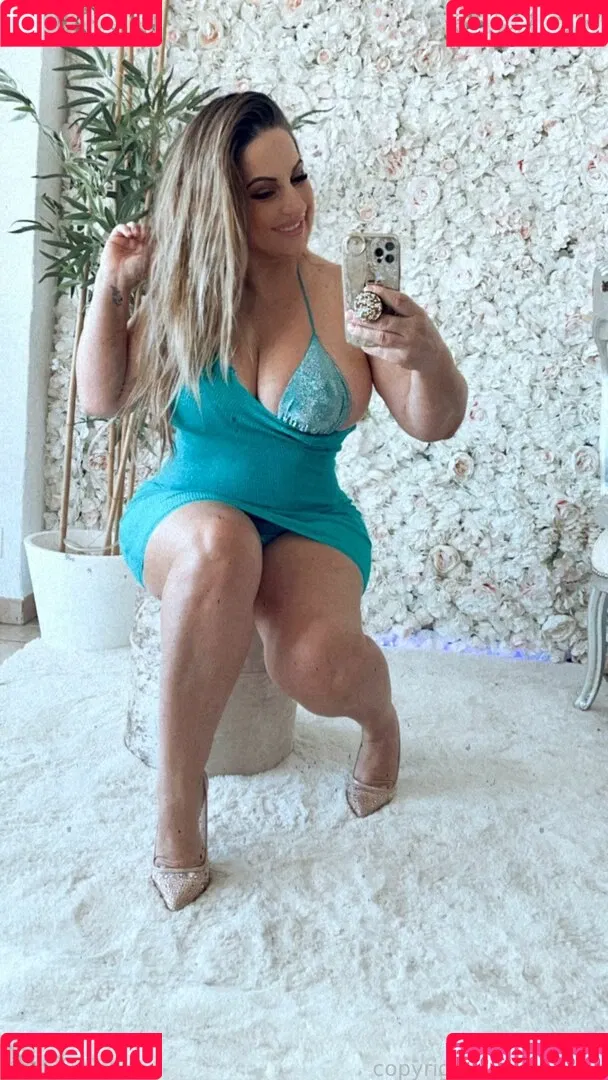 Baddiemi / baddiemi1 Onlyfans Photo Gallery 