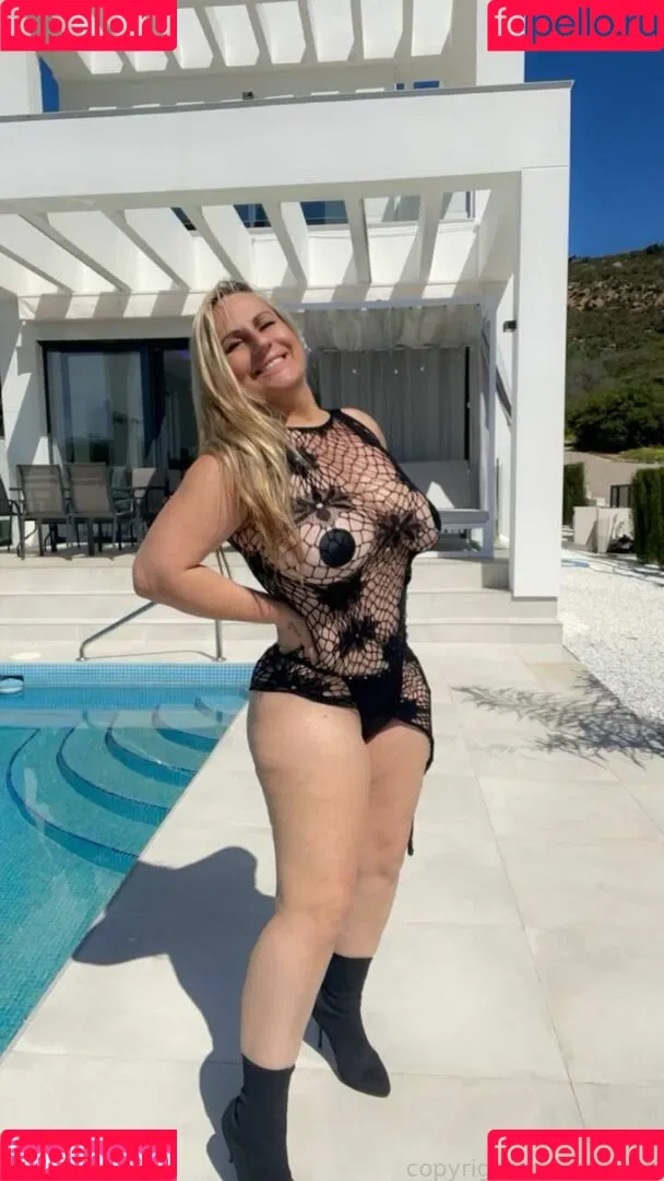 Baddiemi / baddiemi1 Onlyfans Photo Gallery 