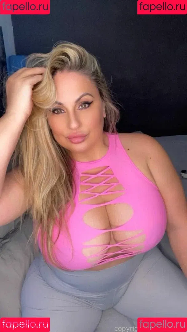 Baddiemi / baddiemi1 Onlyfans Photo Gallery 