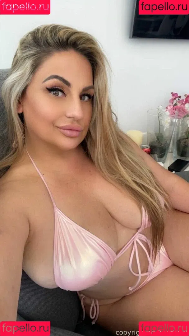 Baddiemi / baddiemi1 Onlyfans Photo Gallery 