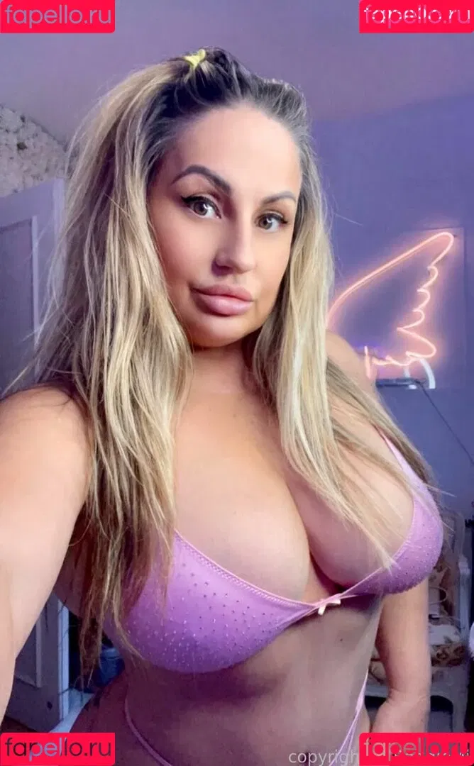 Baddiemi / baddiemi1 Onlyfans Photo Gallery 
