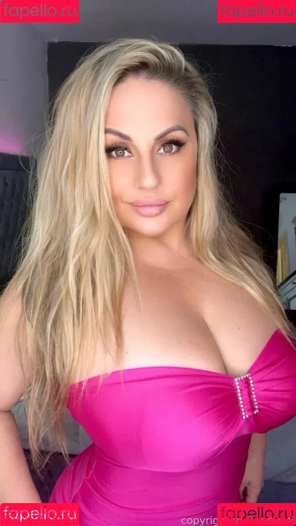 Baddiemi / baddiemi1 Onlyfans Photo Gallery 