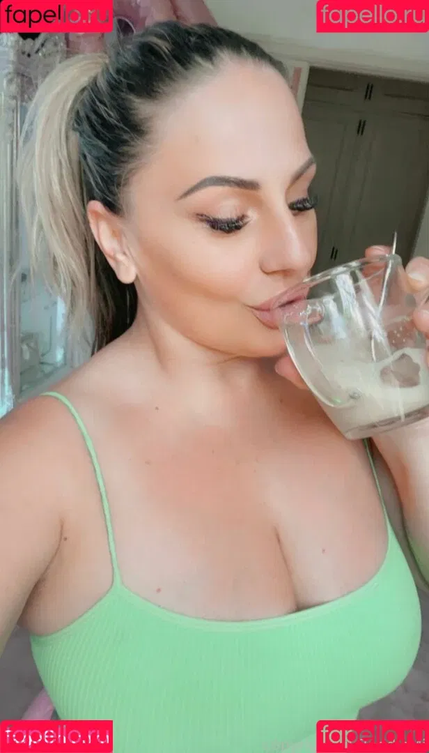 Baddiemi / baddiemi1 Onlyfans Photo Gallery 