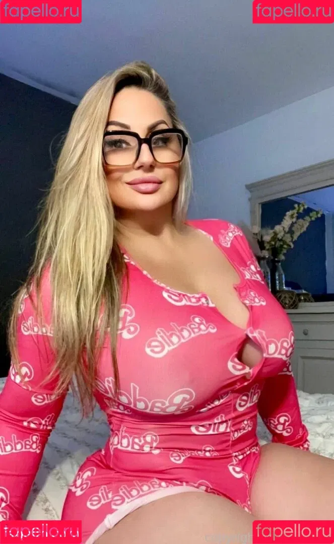 Baddiemi / baddiemi1 Onlyfans Photo Gallery 