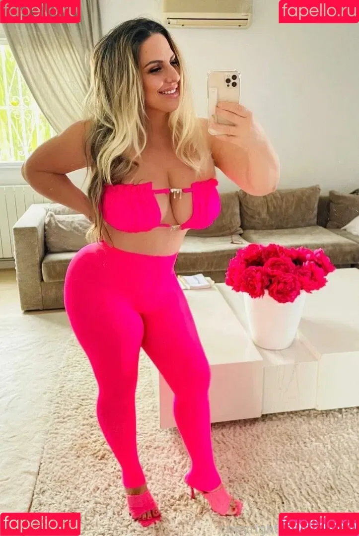 Baddiemi / baddiemi1 Onlyfans Photo Gallery 