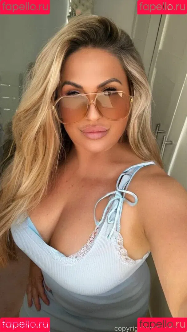 Baddiemi / baddiemi1 Onlyfans Photo Gallery 
