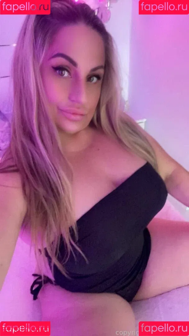 Baddiemi / baddiemi1 Onlyfans Photo Gallery 