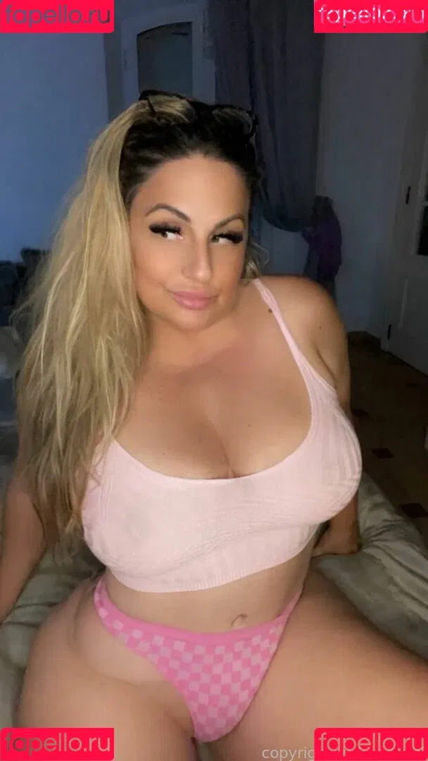 Baddiemi / baddiemi1 Onlyfans Photo Gallery 
