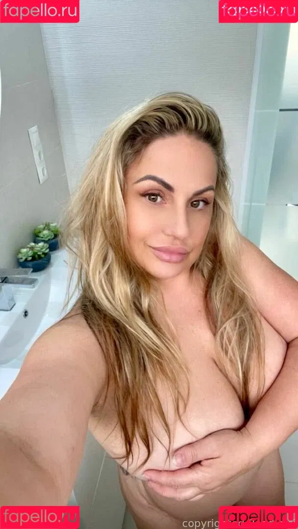 Baddiemi / baddiemi1 Onlyfans Photo Gallery 