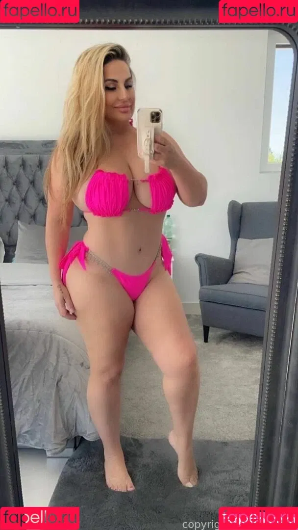 Baddiemi / baddiemi1 Onlyfans Photo Gallery 
