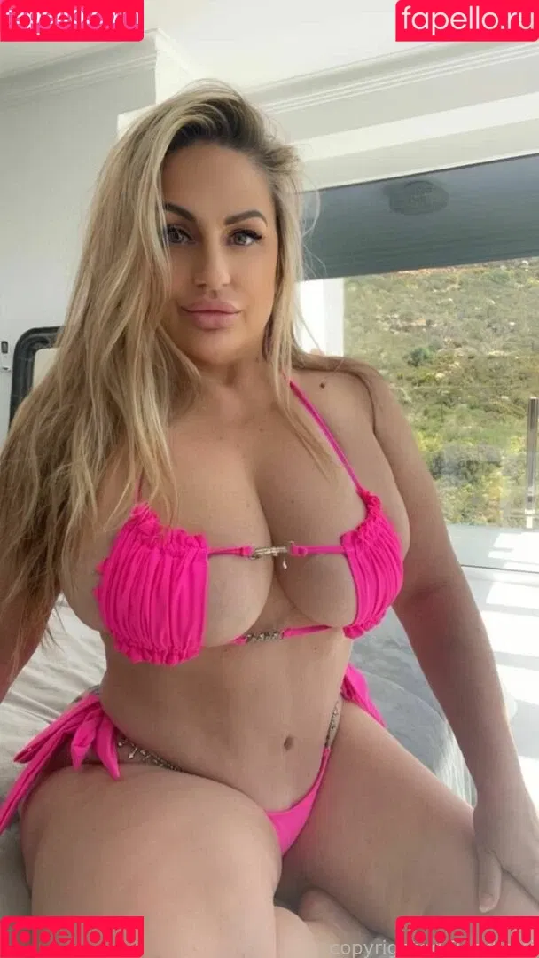 Baddiemi / baddiemi1 Onlyfans Photo Gallery 