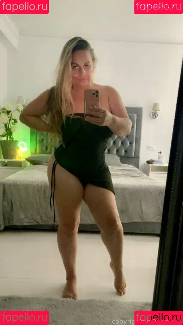 Baddiemi / baddiemi1 Onlyfans Photo Gallery 
