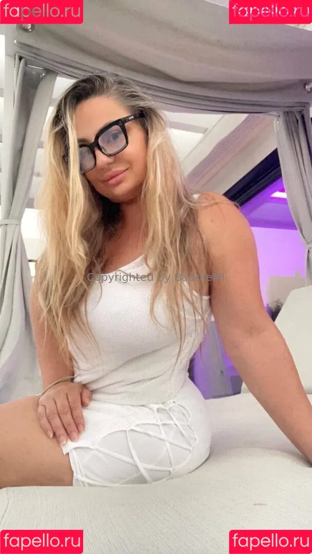 Baddiemi / baddiemi1 Onlyfans Photo Gallery 