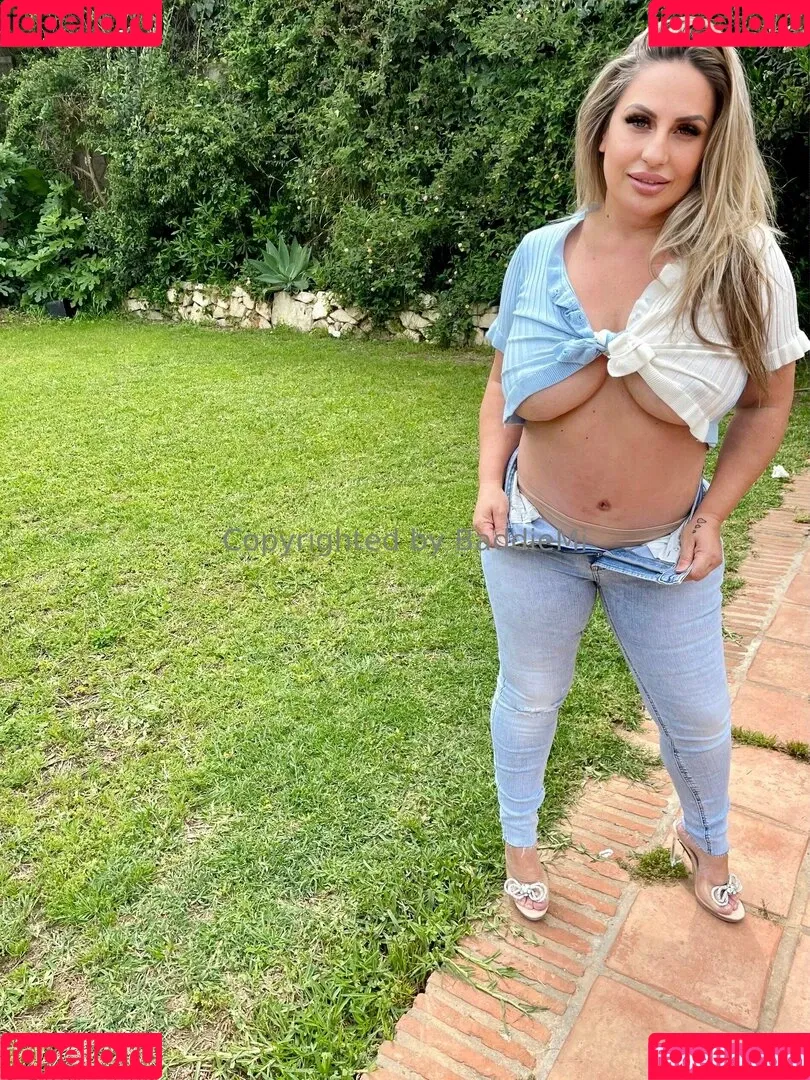 Baddiemi / baddiemi1 Onlyfans Photo Gallery 
