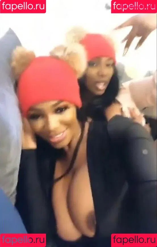 Demon Lives / lust4cai / thaslimmthuggaa Onlyfans Photo Gallery 