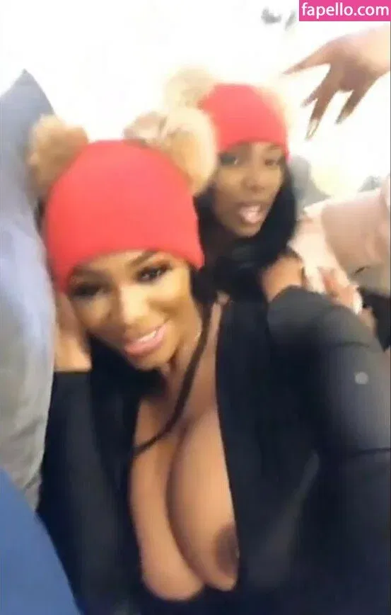 Demon Lives / lust4cai / thaslimmthuggaa Onlyfans Photo Gallery 