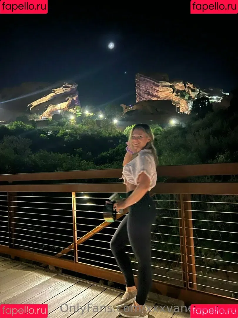 Vanessa / Xxxvanessaxxx / x.x.x.vanessa.x.x.x Onlyfans Photo Gallery 