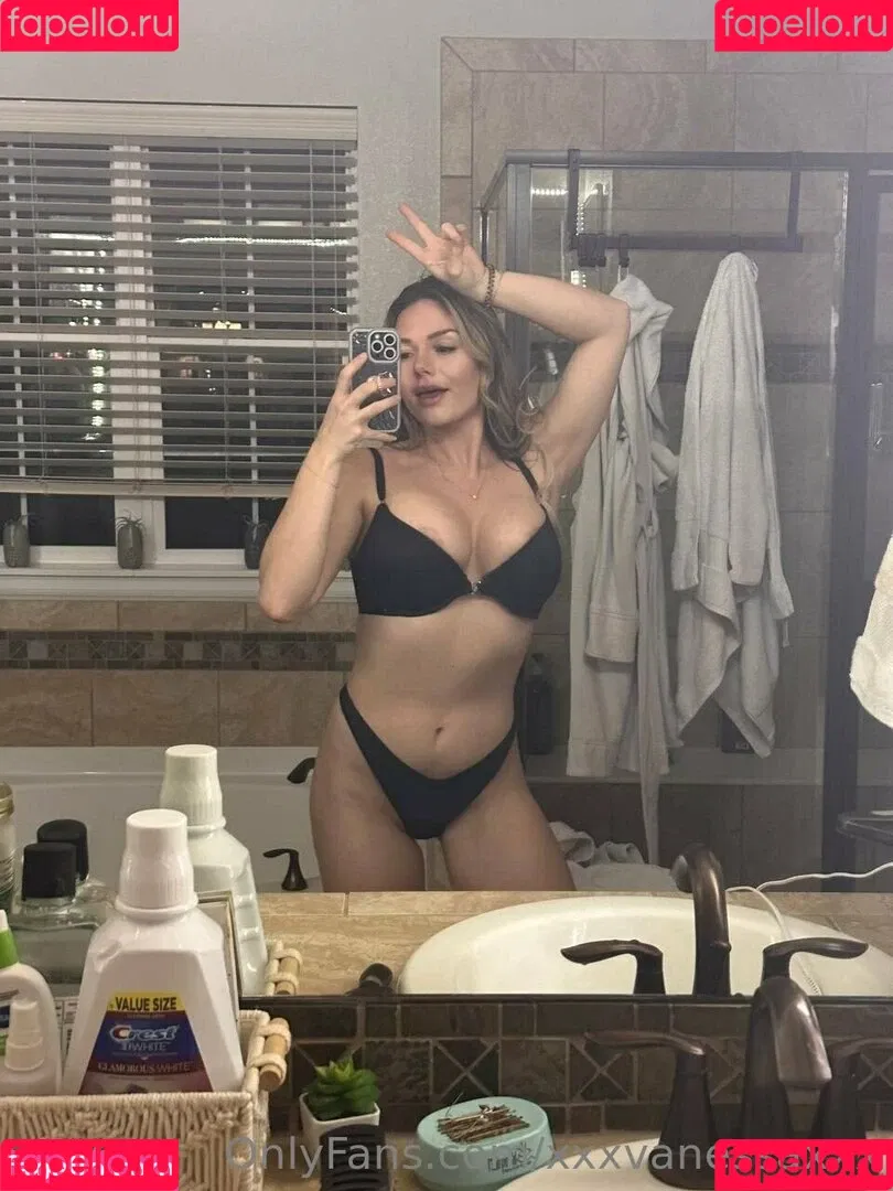 Vanessa / Xxxvanessaxxx / x.x.x.vanessa.x.x.x Onlyfans Photo Gallery 