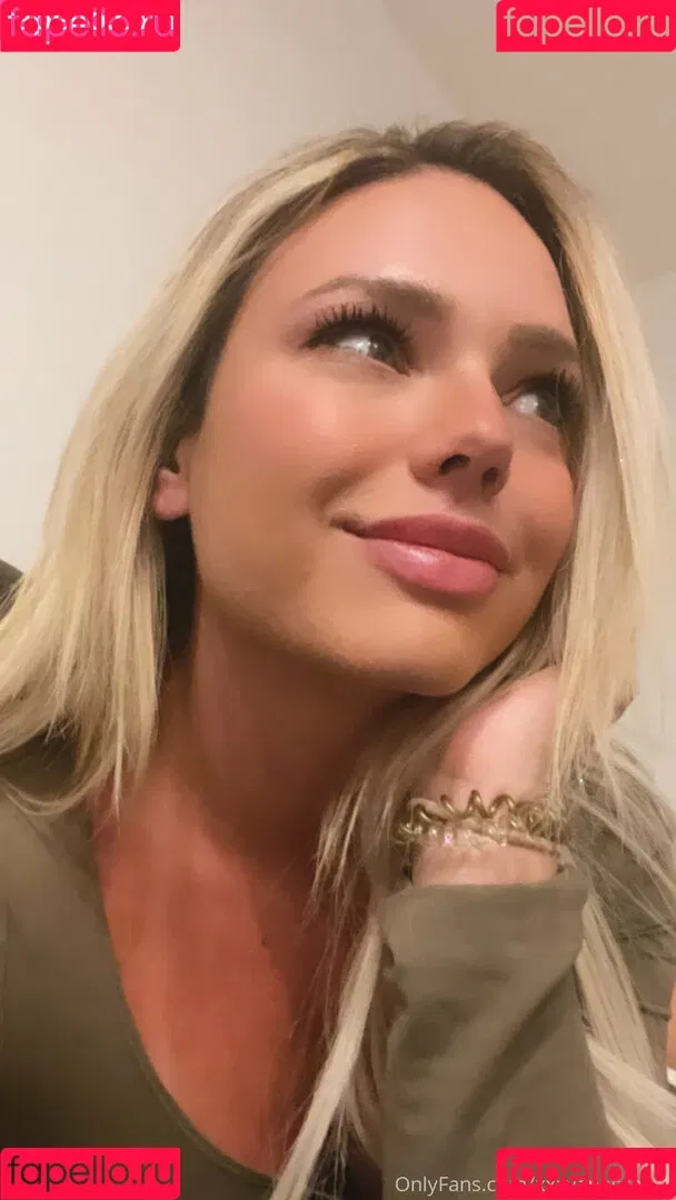Vanessa / Xxxvanessaxxx / x.x.x.vanessa.x.x.x Onlyfans Photo Gallery 