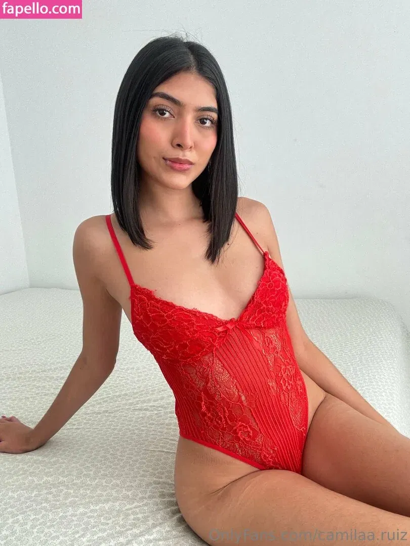 camilaa.ruiz / caruizz Onlyfans Photo Gallery 