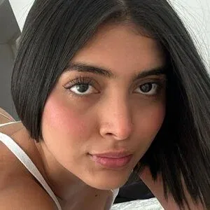 camilaa.ruiz / caruizz Onlyfans Photo Gallery 