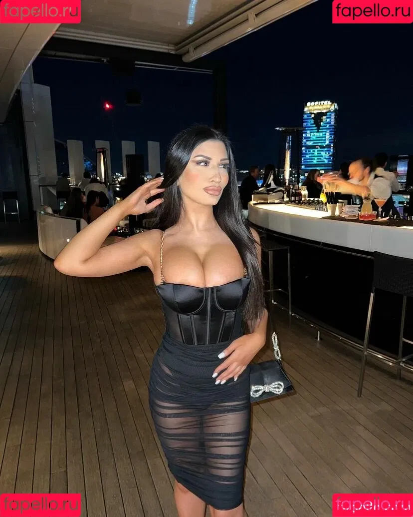 Melissa Stefoulis / melissastefoulis / mellstefoulis / mstefoulis Onlyfans Photo Gallery 