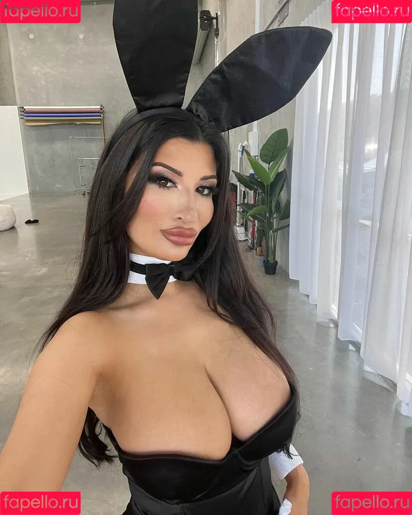 Melissa Stefoulis / melissastefoulis / mellstefoulis / mstefoulis Onlyfans Photo Gallery 