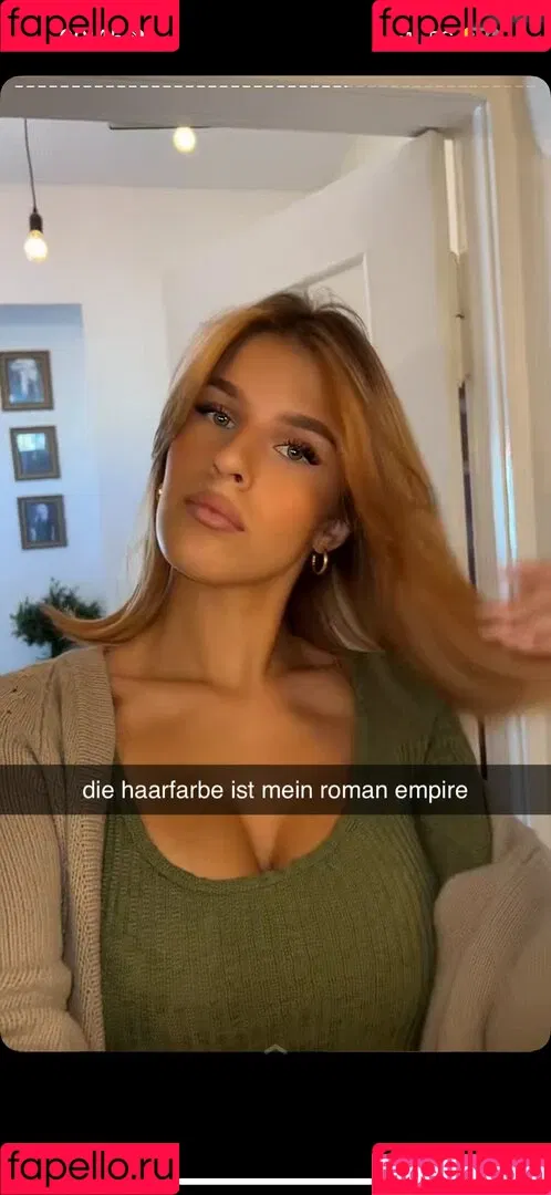 Sophie Schnur / sophie.schnr Onlyfans Photo Gallery 