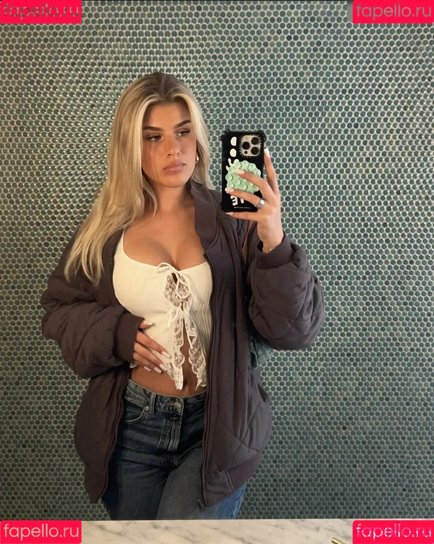 Sophie Schnur / sophie.schnr Onlyfans Photo Gallery 