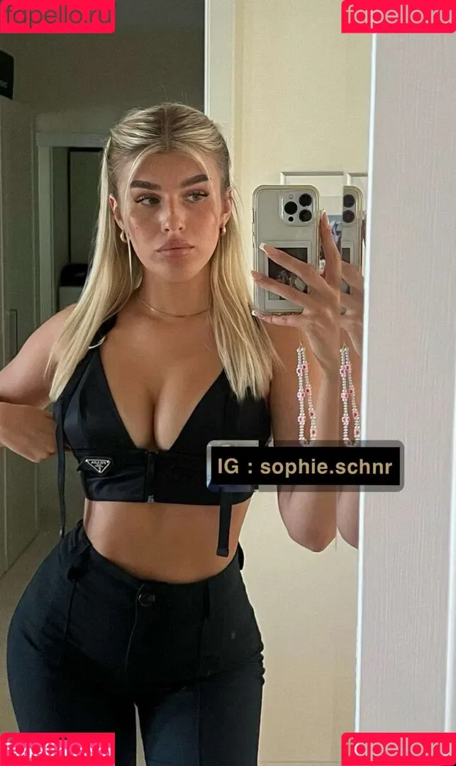 Sophie Schnur / sophie.schnr Onlyfans Photo Gallery 