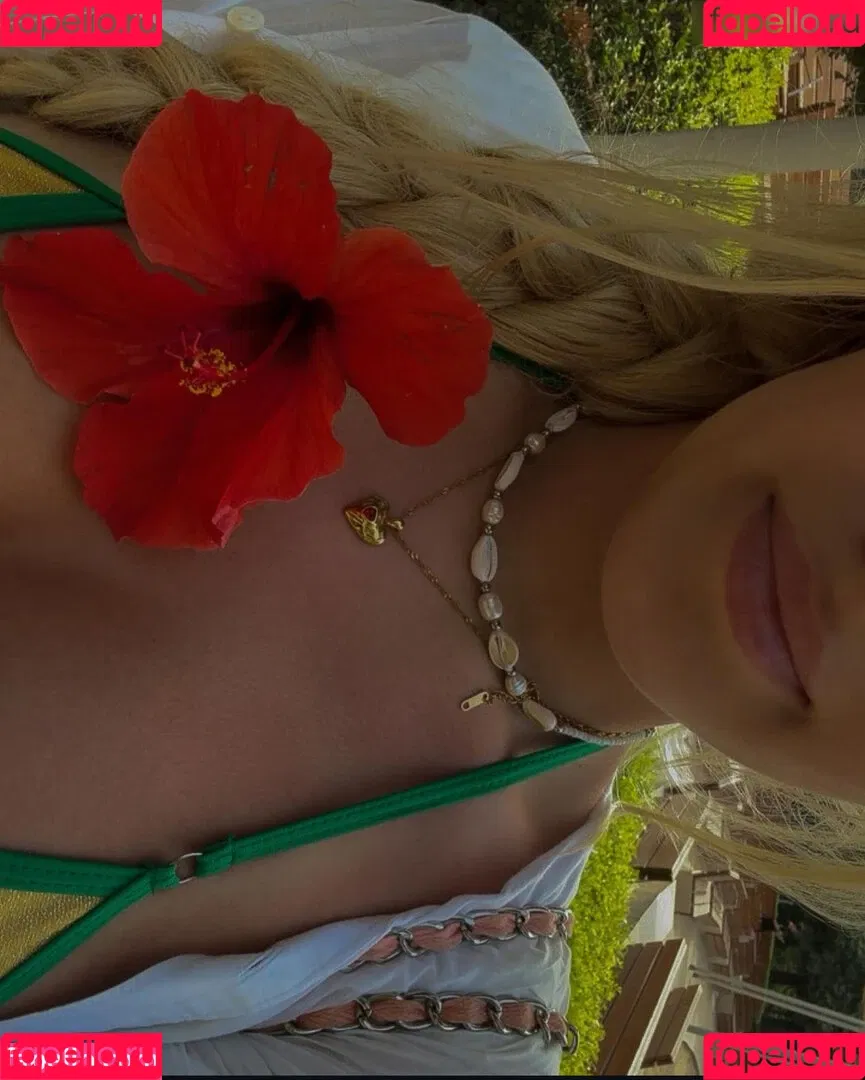 Sophie Schnur / sophie.schnr Onlyfans Photo Gallery 