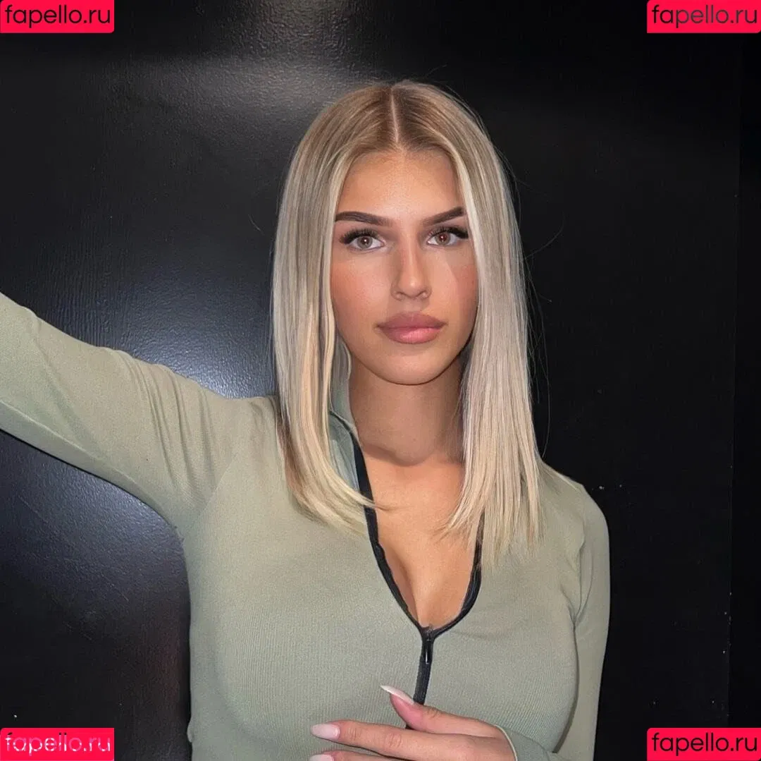 Sophie Schnur / sophie.schnr Onlyfans Photo Gallery 