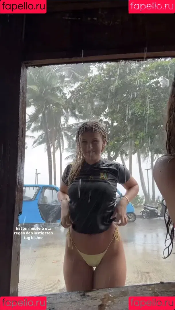 Sophie Schnur / sophie.schnr Onlyfans Photo Gallery 