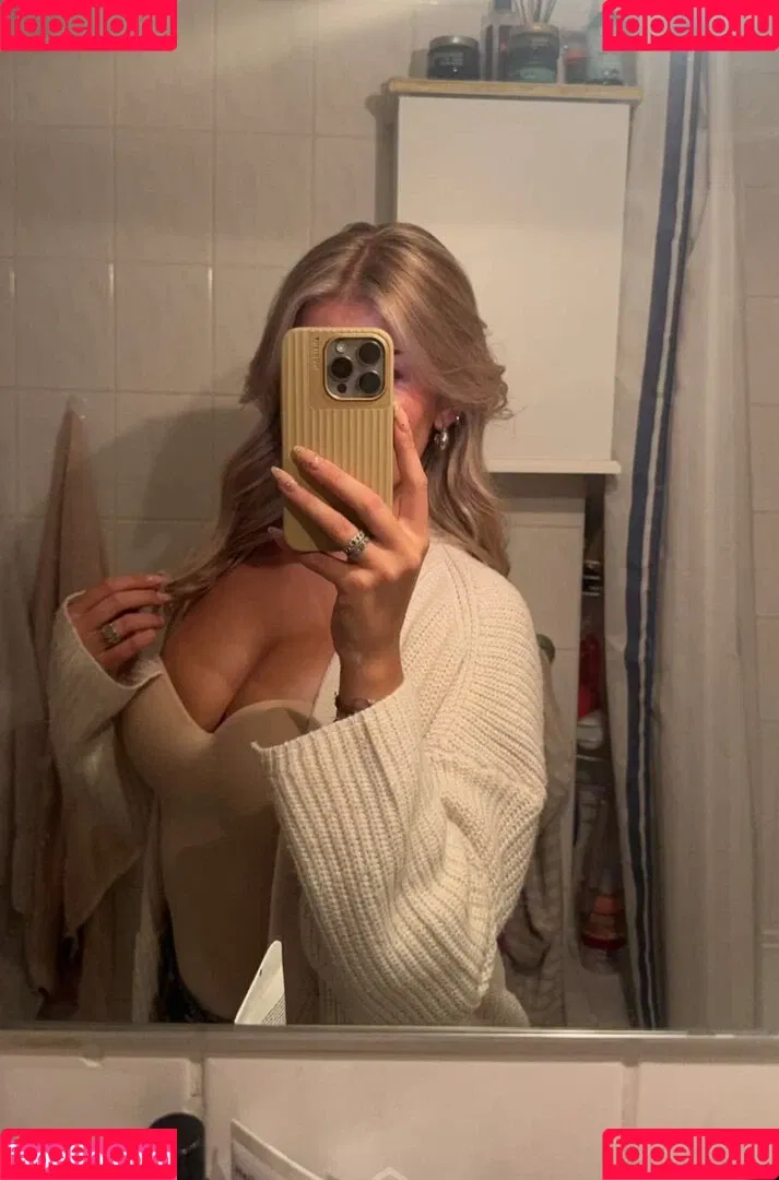 Sophie Schnur / sophie.schnr Onlyfans Photo Gallery 