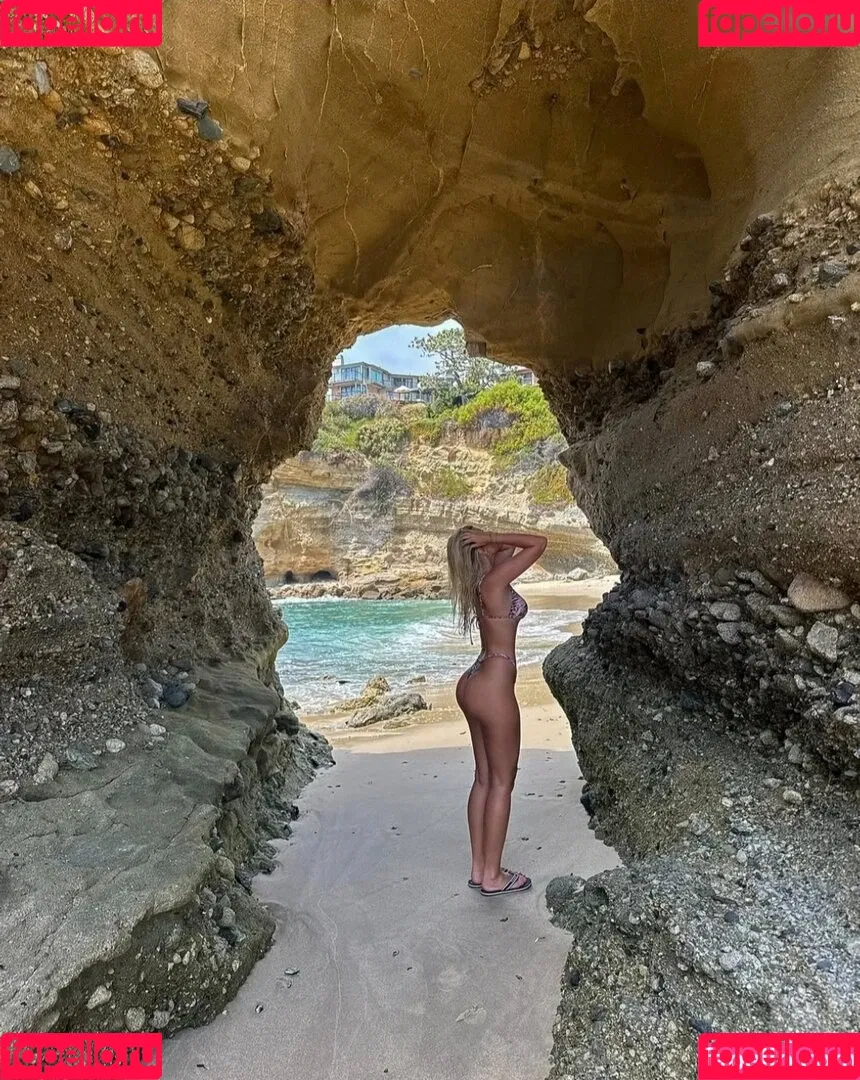 Sophie Schnur / sophie.schnr Onlyfans Photo Gallery 