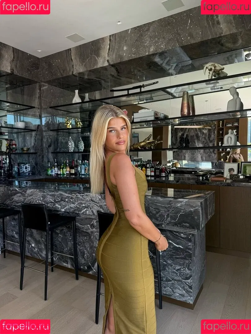 Sophie Schnur / sophie.schnr Onlyfans Photo Gallery 