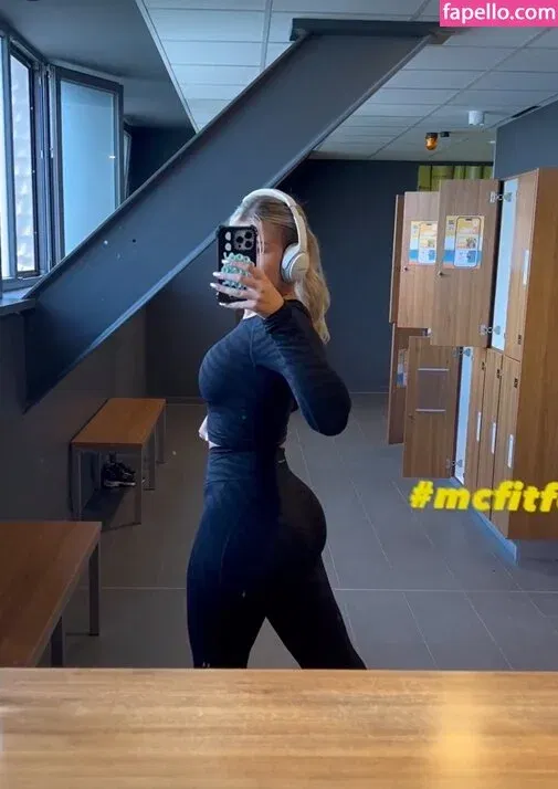 Sophie Schnur / sophie.schnr Onlyfans Photo Gallery 