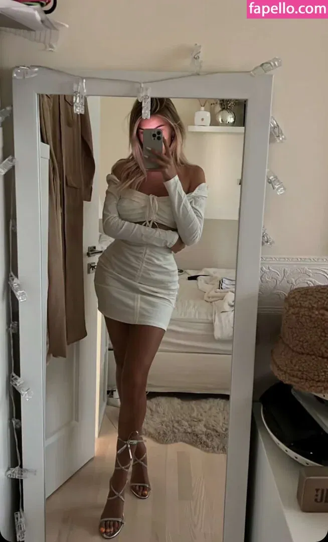 Sophie Schnur / sophie.schnr Onlyfans Photo Gallery 